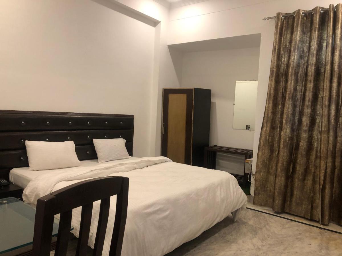 Hotel Shivanta Residency Rishīkesh Exteriör bild
