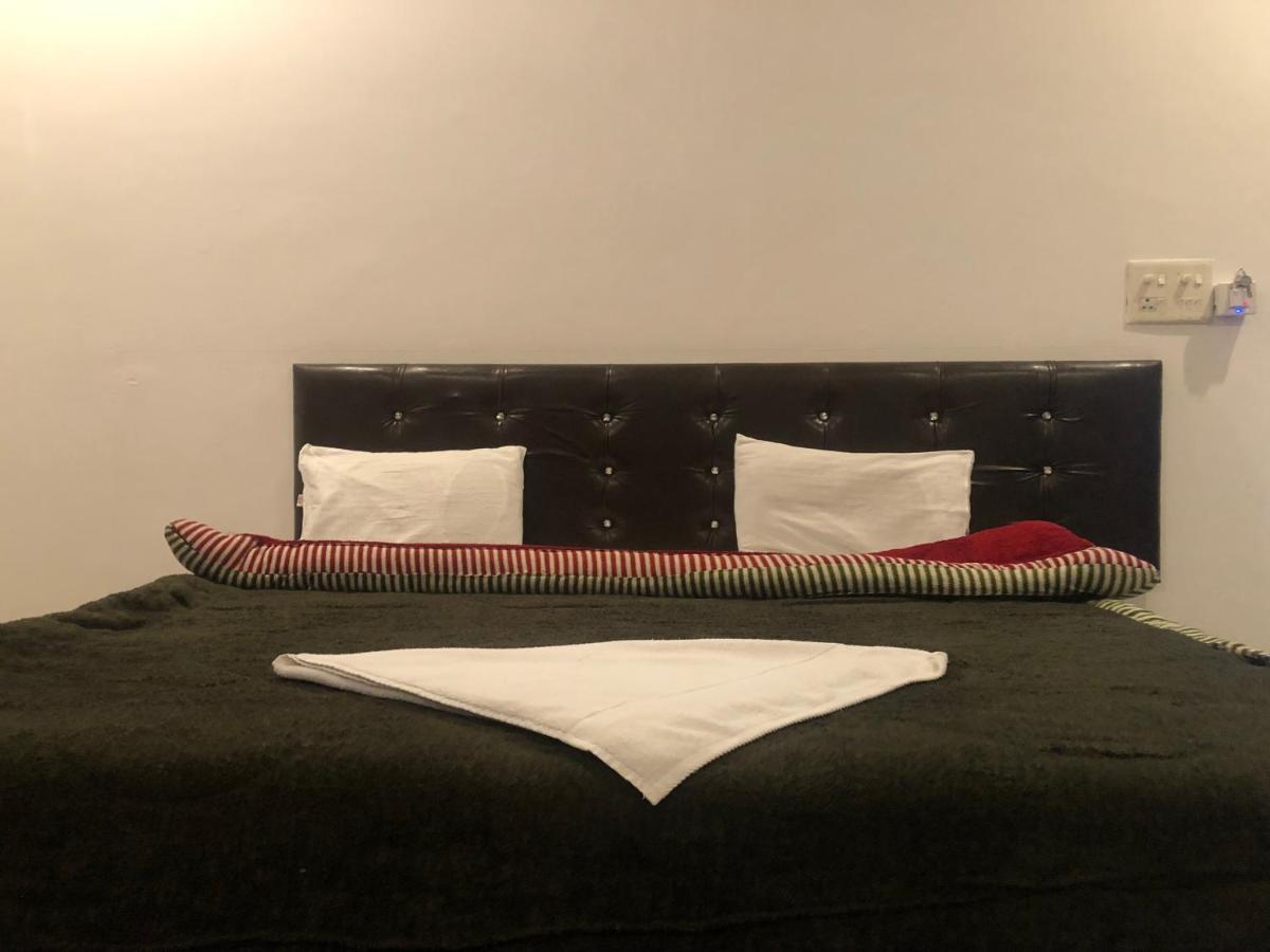 Hotel Shivanta Residency Rishīkesh Exteriör bild