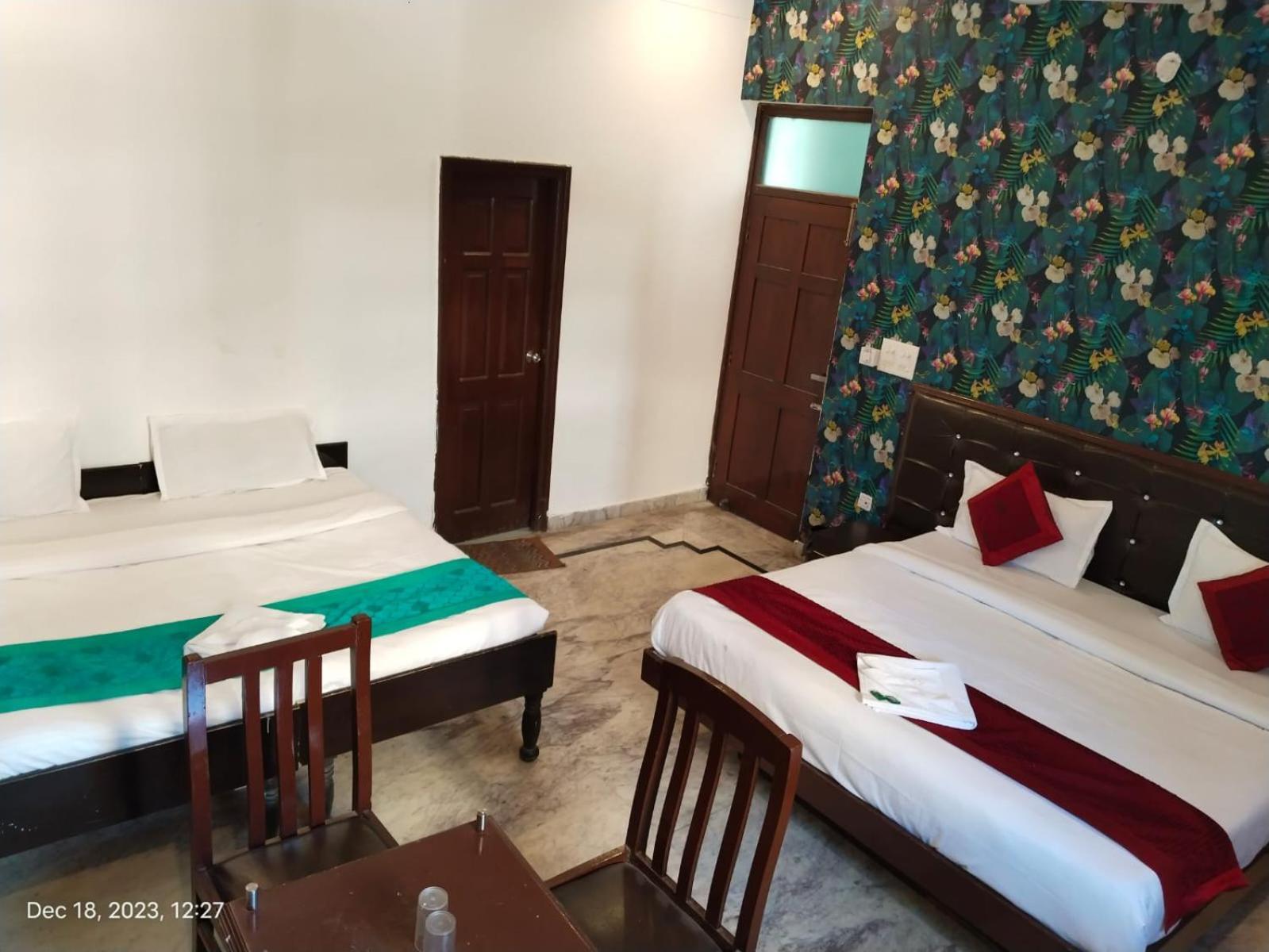 Hotel Shivanta Residency Rishīkesh Exteriör bild
