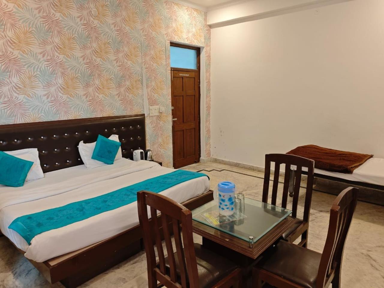 Hotel Shivanta Residency Rishīkesh Exteriör bild