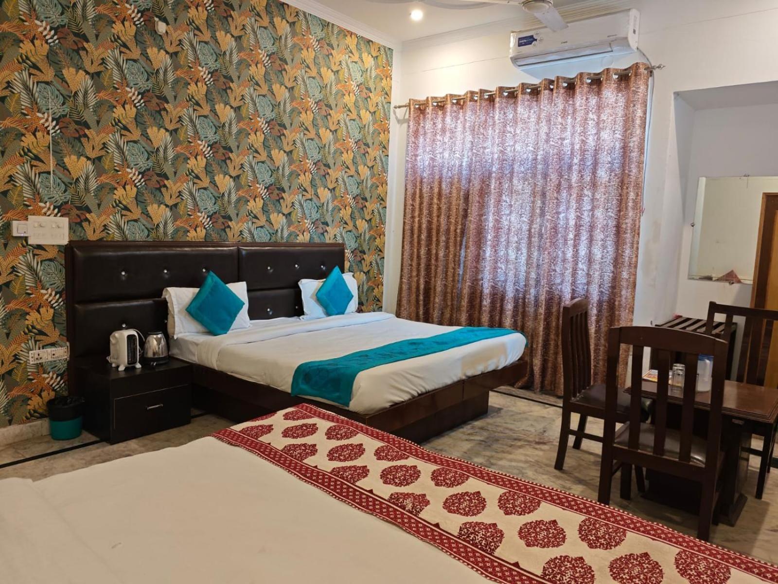 Hotel Shivanta Residency Rishīkesh Exteriör bild